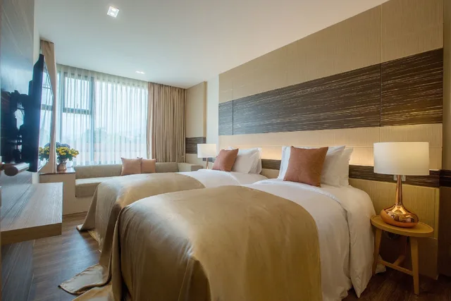 جناح بسرير كينج بشرفة، Pool Suite Chiang Mai 3/4