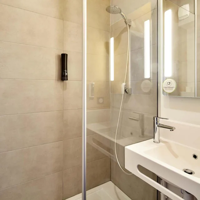 غرفة سوبيريور ثلاثية، B&B Hotel Argenteuil 7/9