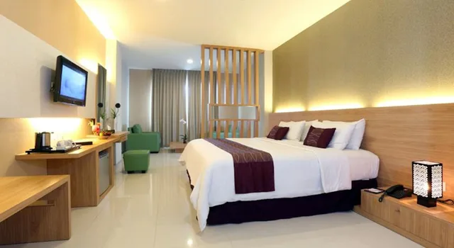 Cabana, King Bed، Lombok Plaza Hotel Convention 2/2
