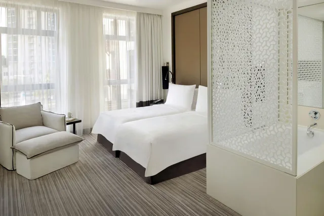 غرفة ديلوكس مفردة بإطلالة على المسبح، Hotel Boulevard, Autograph Collection 5/9
