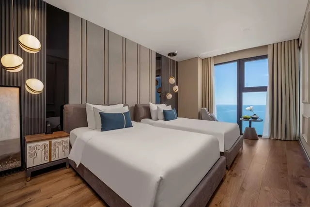 Peninsula, Suite, Twin Beds, King Bed، Peninsula Hotel Danang 2/10
