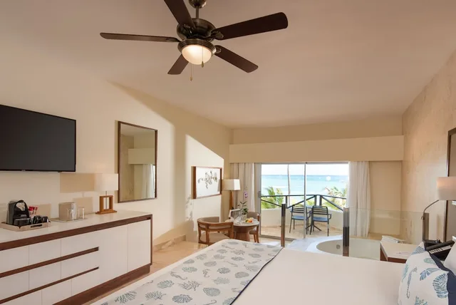 Premium, Junior Suite, King Bed, Ocean Front, Hot Tub، Impressive Premium Punta Cana 4/9