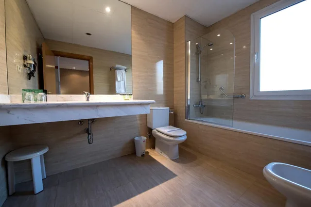 Superior, Double or Twin Bed, Silken Sant Gervasi Hotel 10/10