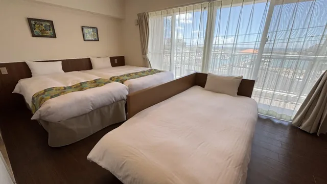 غرفة بسريرين منفصلين بإطلالة على المرفأ، Seaside Condominium Rana Chatan 1/1