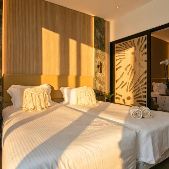 Superior, Family, Quadruple, Side Sea View، Cavo Maris Beach Hotel 6/10