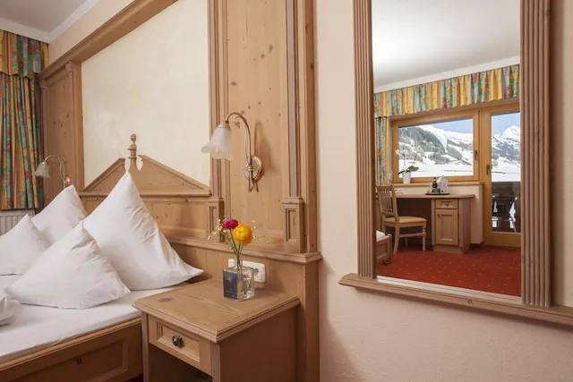 غرفة كلاسيكية بسرير كوين، Das Sonnbichl - Genusshotel 9/10