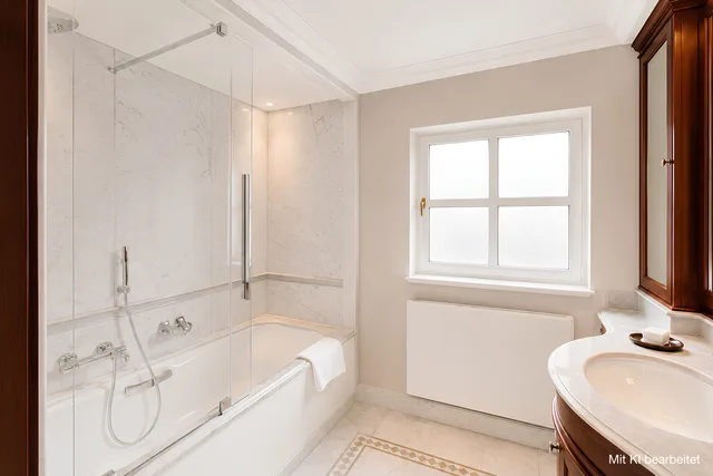 إقامة، Schlosshotel Berlin 6/8