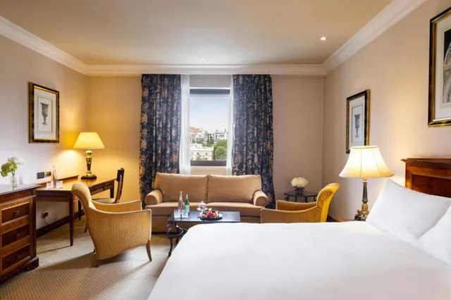 جناح جونيور بسرير كينج، Intercontinental Madrid 1/7