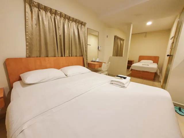 غرفة سوبيريور ثلاثية بسرير كوين وسرير فردي، De Uptown Hotel Subang Jaya 1/3