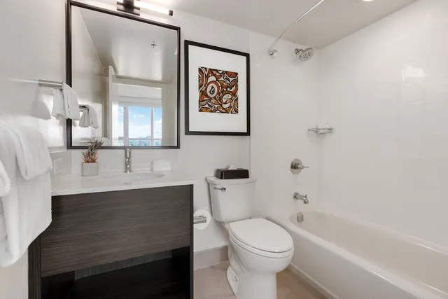 شقة سكنية قياسية بسريرين كوين بغرفتي نوم بمطبخ، WorldMark Vancouver The Canadian 6/6