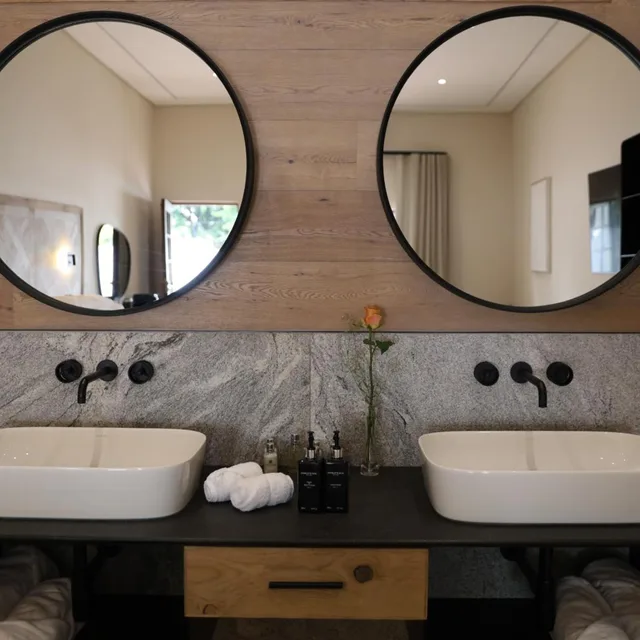Modern, Petite, Suite، The Giglio Boutique Hotel 2/2