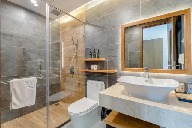 شقة بريميير بإطلالة على المدينة بشرفة بغرفتي نوم، Chi House Danang 2/2