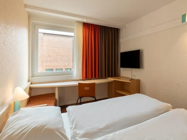 غرفة بسرير مزدوج، B&B Hotel Duisburg Hbf-Nord 1/10
