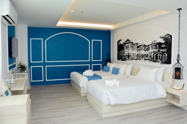 غرفة قياسية ثلاثية بسريرين مزدوجين، Peranakan House 1/2