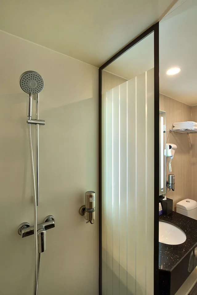 غرفة قياسية بسرير فردي، Holiday Inn Express Kuala Lumpur City Centre 4/6