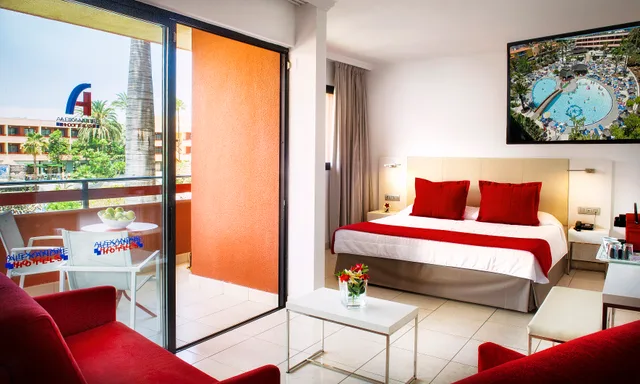 Alexandre, Club، Alexandre La Siesta 7/10