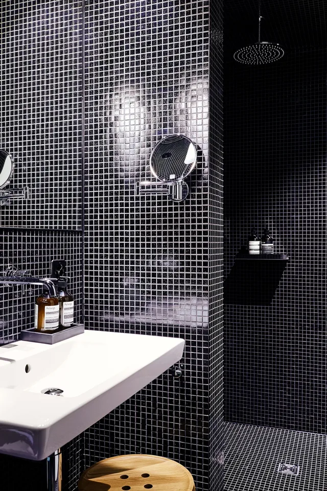 غرفة ديلوكس بسرير كينج بشرفة، Nomad Design Lifestyle Hotel 10/10