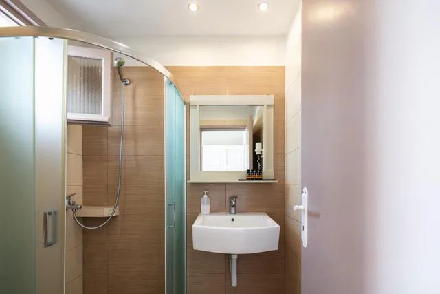 غرفة قياسية بإطلالة على البحر بشرفة، Kavuras Village Hotel & Suites 10/10