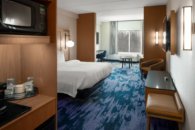 جناح بسرير كينج مع أريكة، Fairfield Inn & Suites by Marriott Somerset 3/5