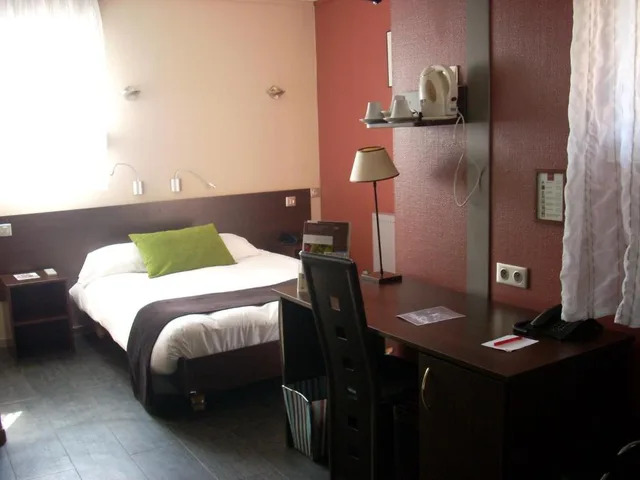 غرفة عائلية رباعية، The Originals City, Hotel Ascotel, Lille Est Grand Stade 2/3