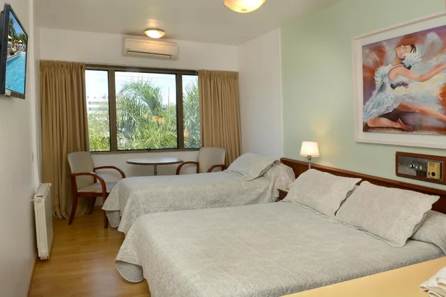 Standard, Triple, Capvio Hotel 2/4