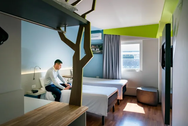 Standard, Twin Beds, ibis Styles Curitiba Centro Civico 6/10