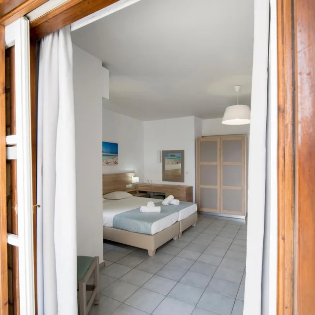 غرفة سوبيريور بسرير مزدوج أو سريرين منفصلين بإطلالة على الحديقة، Horizon Beach Hotel Stalis 10/10