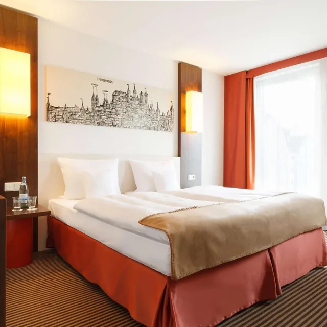 غرفة قياسية بسرير كينج وسرير كوين، Best Western Hotel Nuernberg City West 1/3