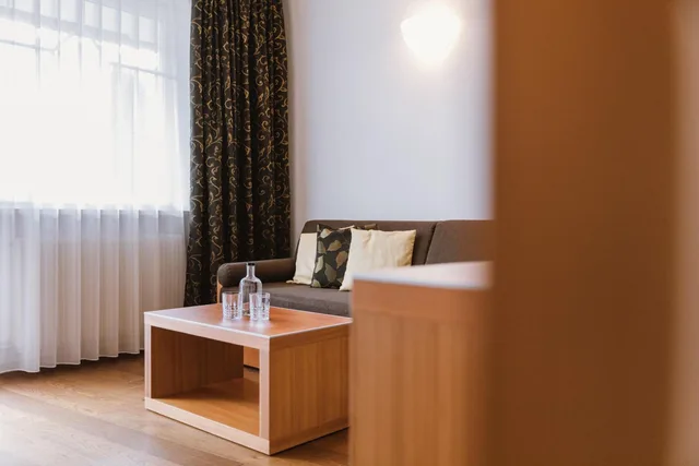 جناح جونيور بإطلالة على الجبل، Lindenhof Pure Luxury & Spa DolceVita Resort 4/8