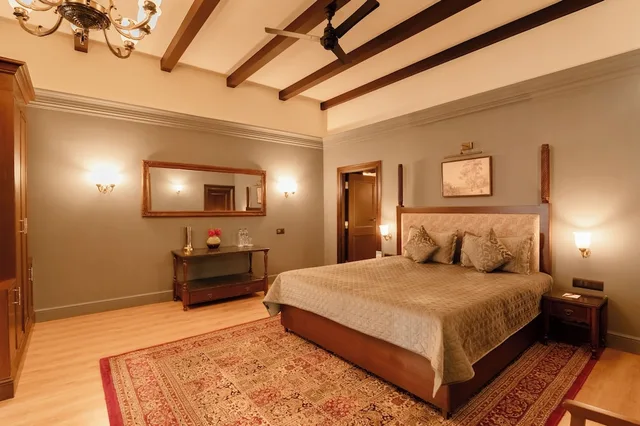 2 Bedrooms, Heritage, Cottage, 1 King and 1 Single Beds، Vikram Vintage 3/8