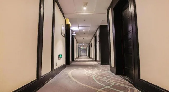 Xana Hotelle (Zhengzhou Guoji Road)، تشنغتشو 78/100