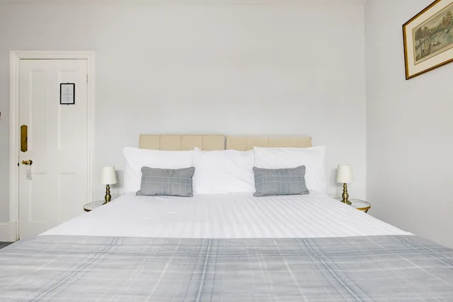غرفة بسريرين منفصلين وسرير كينج، Abbey Court Hotel Notting Hill 2/7