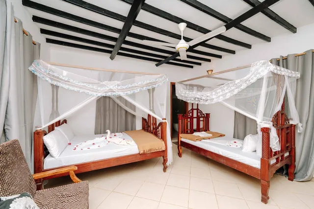 بنغل عائلي بإطلالة على الحديقة، Ifa Beach Resort 1/10
