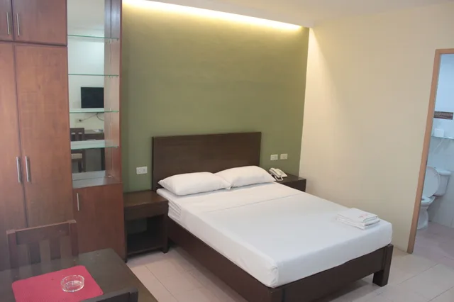 غرفة ديلوكس بسرير كوين، Joyce Apartelle Kalentong 6/10
