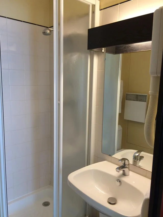 غرفة اقتصادية مفردة، Hotel Elysee 5/5
