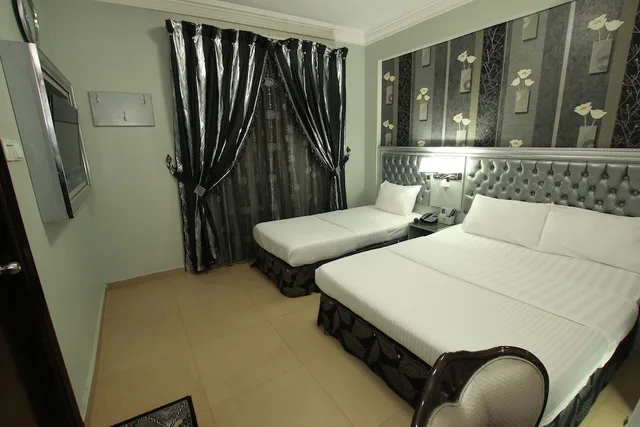 Standard, Double or Twin Bed, White Fort Hotel 2/10