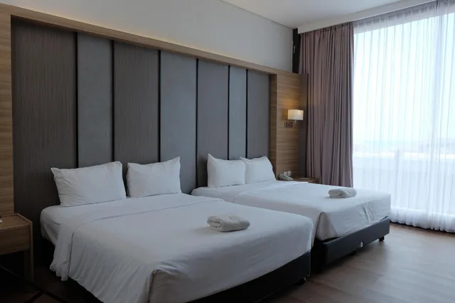 Junior Suite, 2 Queen Beds, D'Season Premiere Hotel 2/2