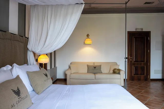 غرفة كلاسيكية رباعية بسرير كينج مع أريكة، Hotel Tenimento Al Castello 2/10
