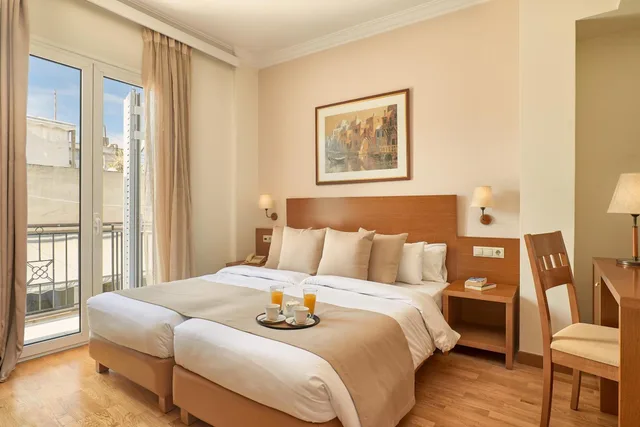 غرفة سوبيريور بسريرين منفصلين بإطلالة، Athos Hotel 7/10