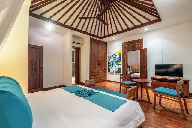 فيلا فاخرة بسريرين منفصلين وسريرين كينج بإطلالة على المسبح بـ4 غرف نوم للمدخنين، Aq Va Hotel And Villas 4/6