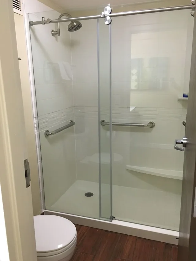 جناح بسرير كوين لذوي الإعاقة، Best Western Plus South Coast Inn 8/10
