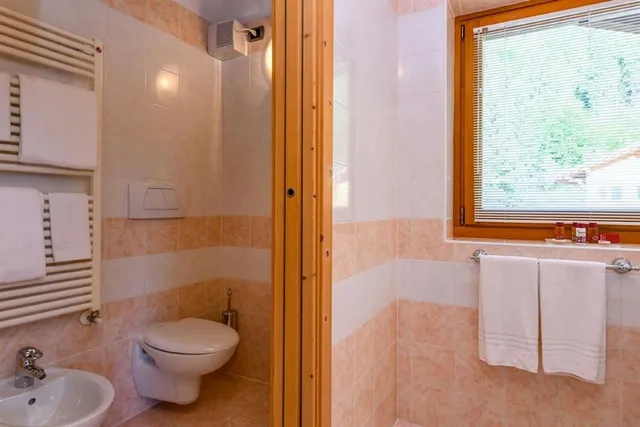 غرفة رباعية بسرير مزدوج، Gianna Hotel 9/10