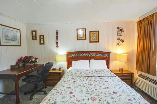 غرفة مفردة، Sunflower Motel Hiawatha By OYO 4/15