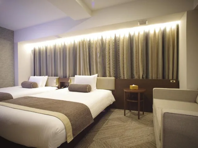 Deluxe, 2 Double Beds, The Rise Osaka Kitashinchi 2/3