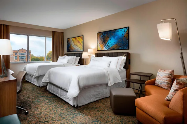 غرفة تقليدية بسريرين كينج، THE WESTIN BUFFALO 4/10
