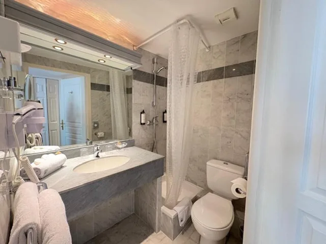 غرفة اقتصادية، Sun Riviera Hotel 2/2