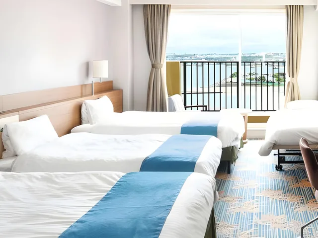 غرفة بإطلالة على البحر في المبنى الرئيسي، Vessel Hotel Campana Okinawa 1/3