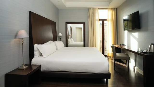 Basic, Economy, Twin Beds, Hotel Ramblas Internacional 3/8