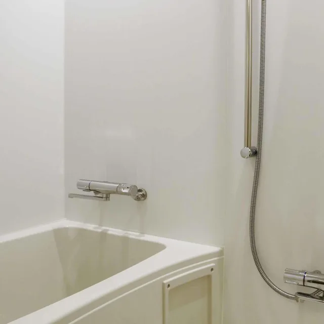 Superior, Ibis Styles Tokyo Bay 4/6