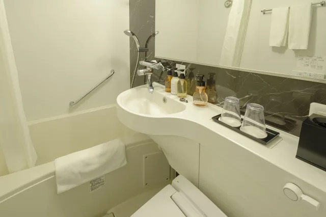 غرفة رباعية بسرير كينج، Tosei Hotel Cocone Asakusa Kuramae 2/2